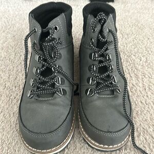 Boys Boots